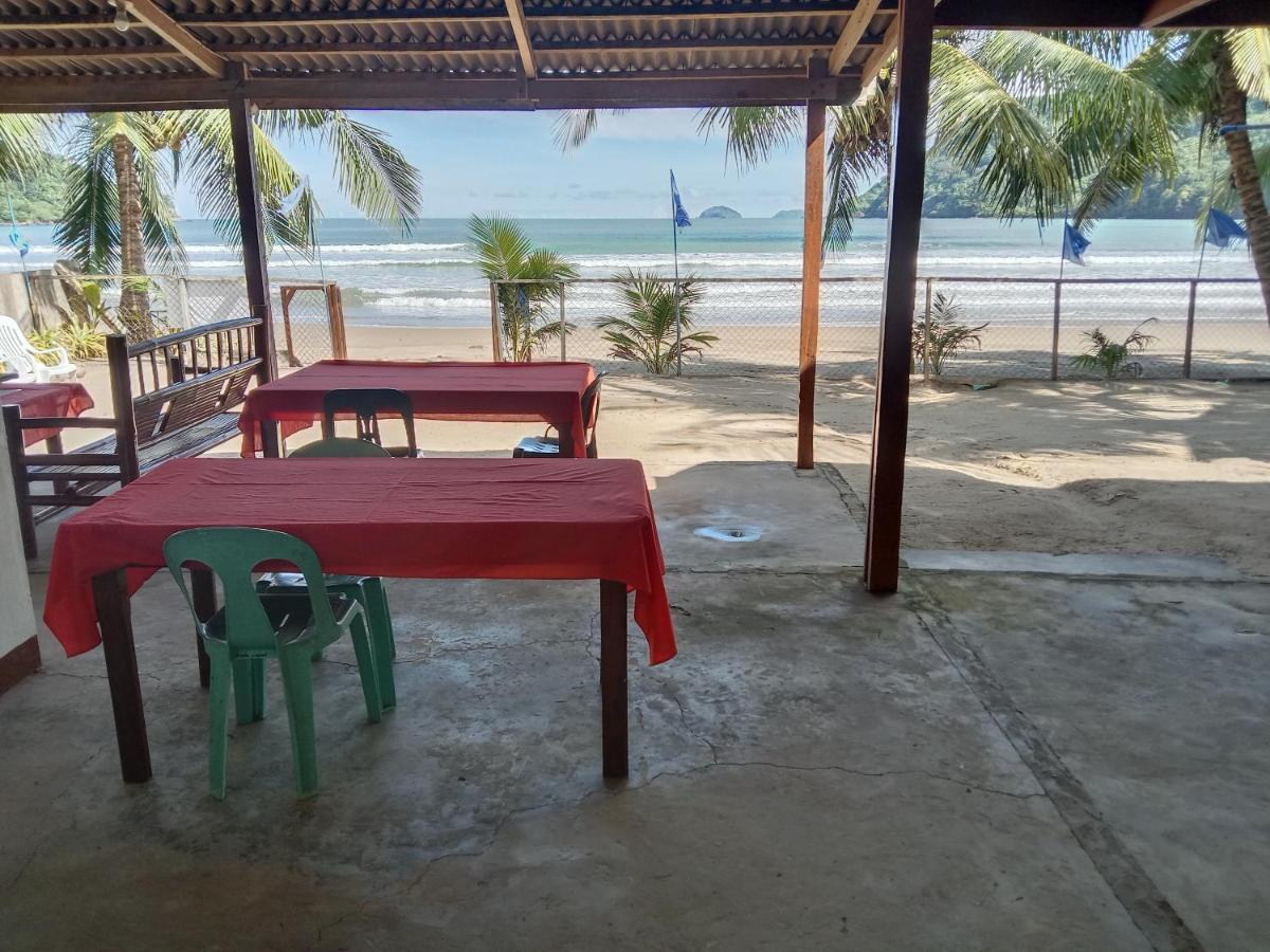 Bucana Beachfront Guesthouse El Nido Exteriér fotografie